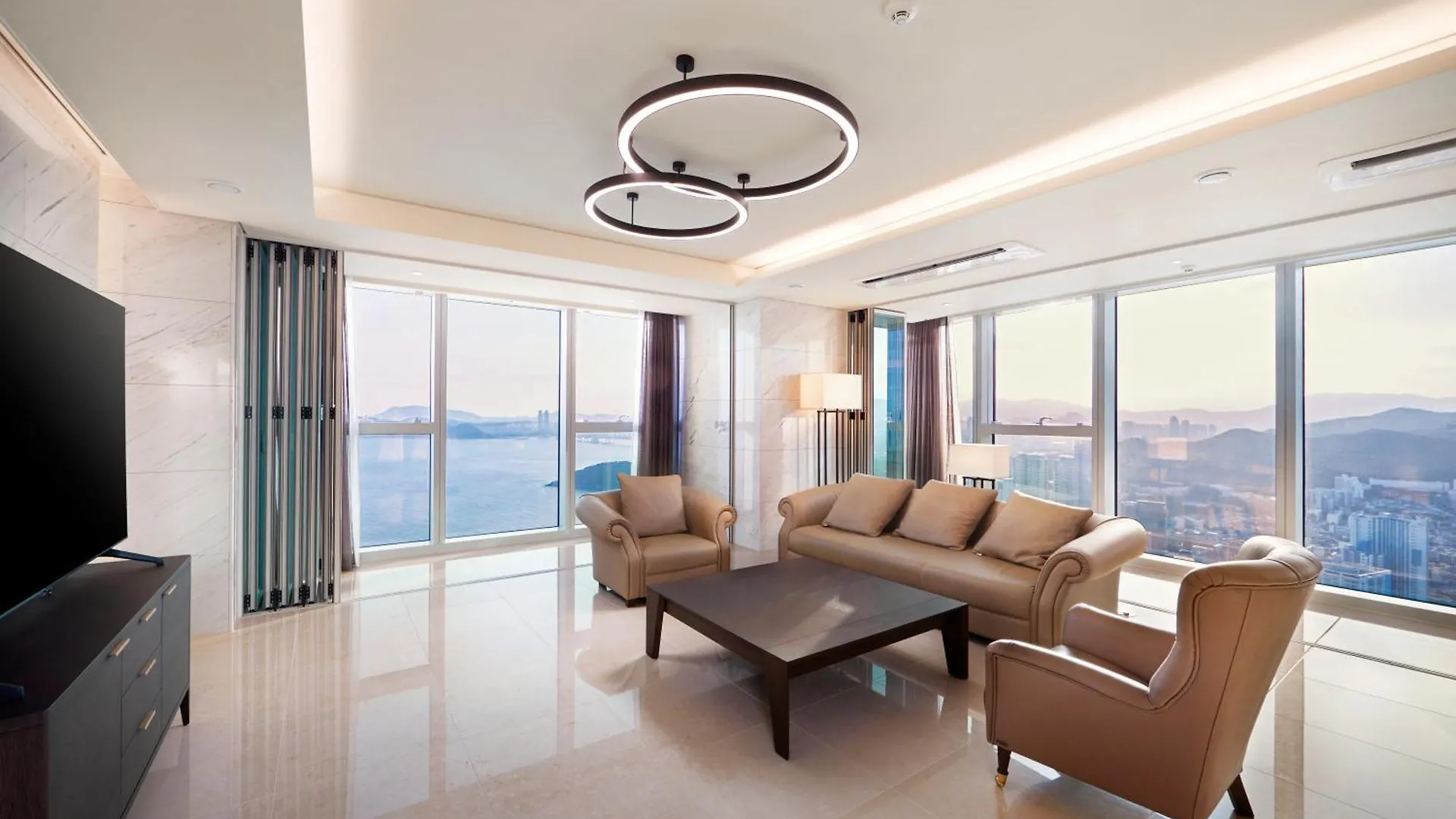 New Cz Lct Residence Busan