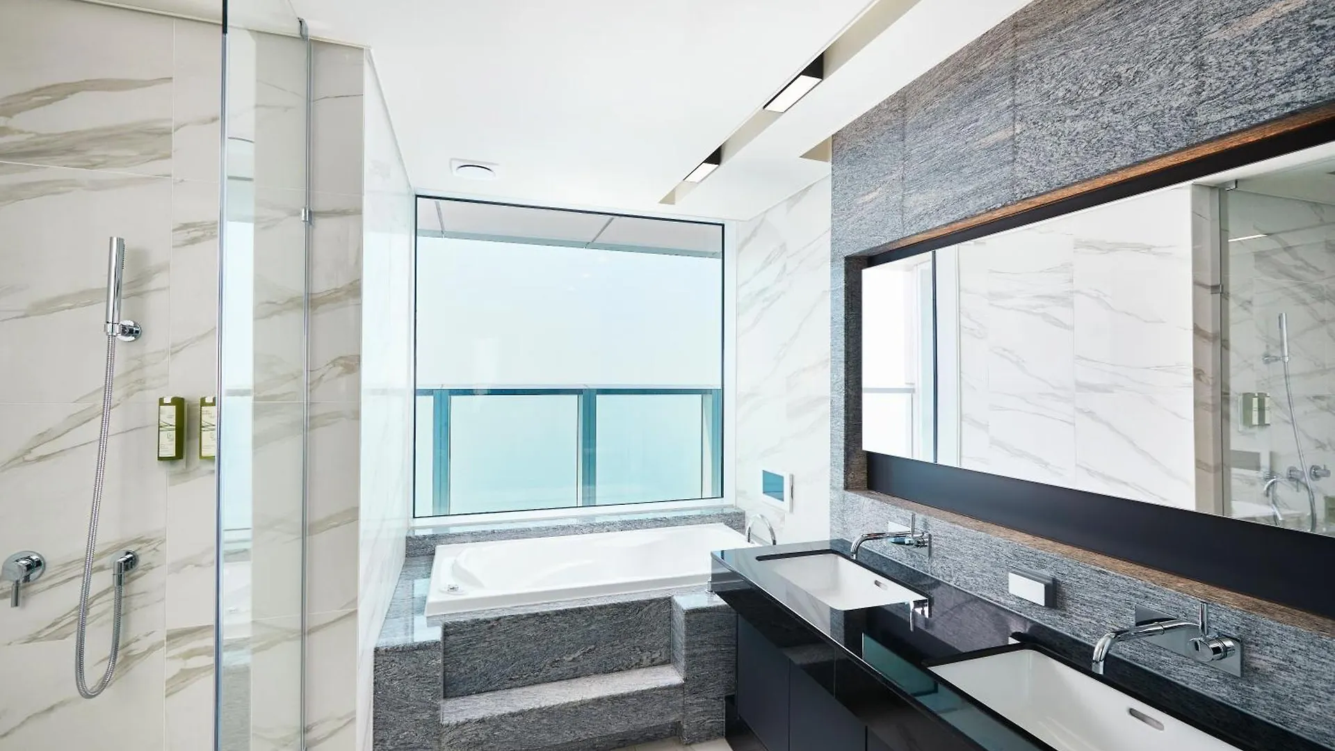 Hotel New Cz Lct Residence Busan South Korea