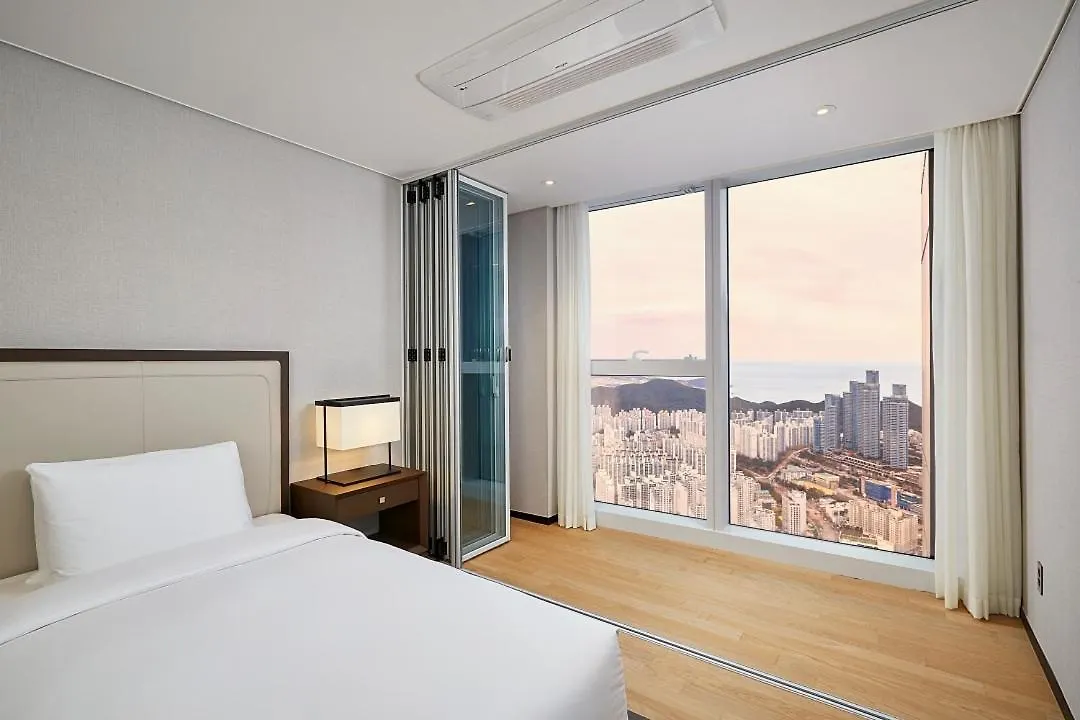 New Cz Lct Residence Busan South Korea