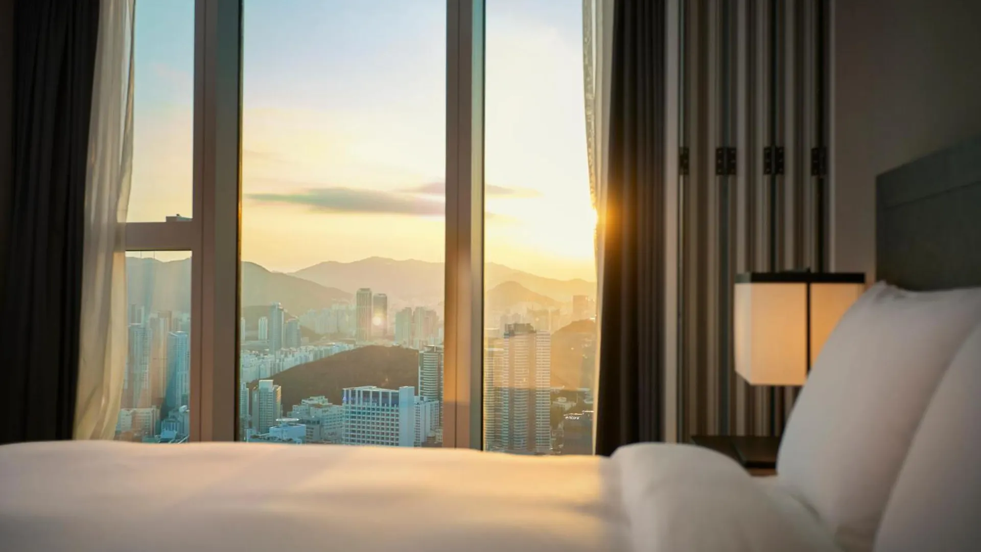 New Cz Lct Residence Busan Hotel