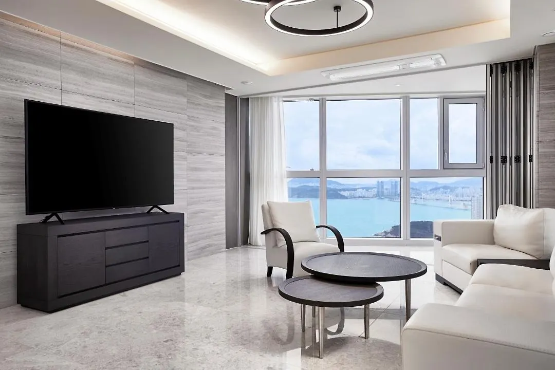 New Cz Lct Residence Busan