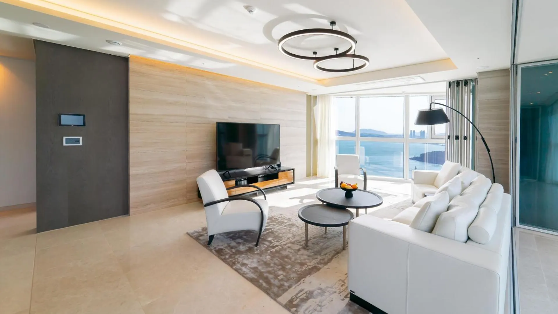 Hotel New Cz Lct Residence Busan