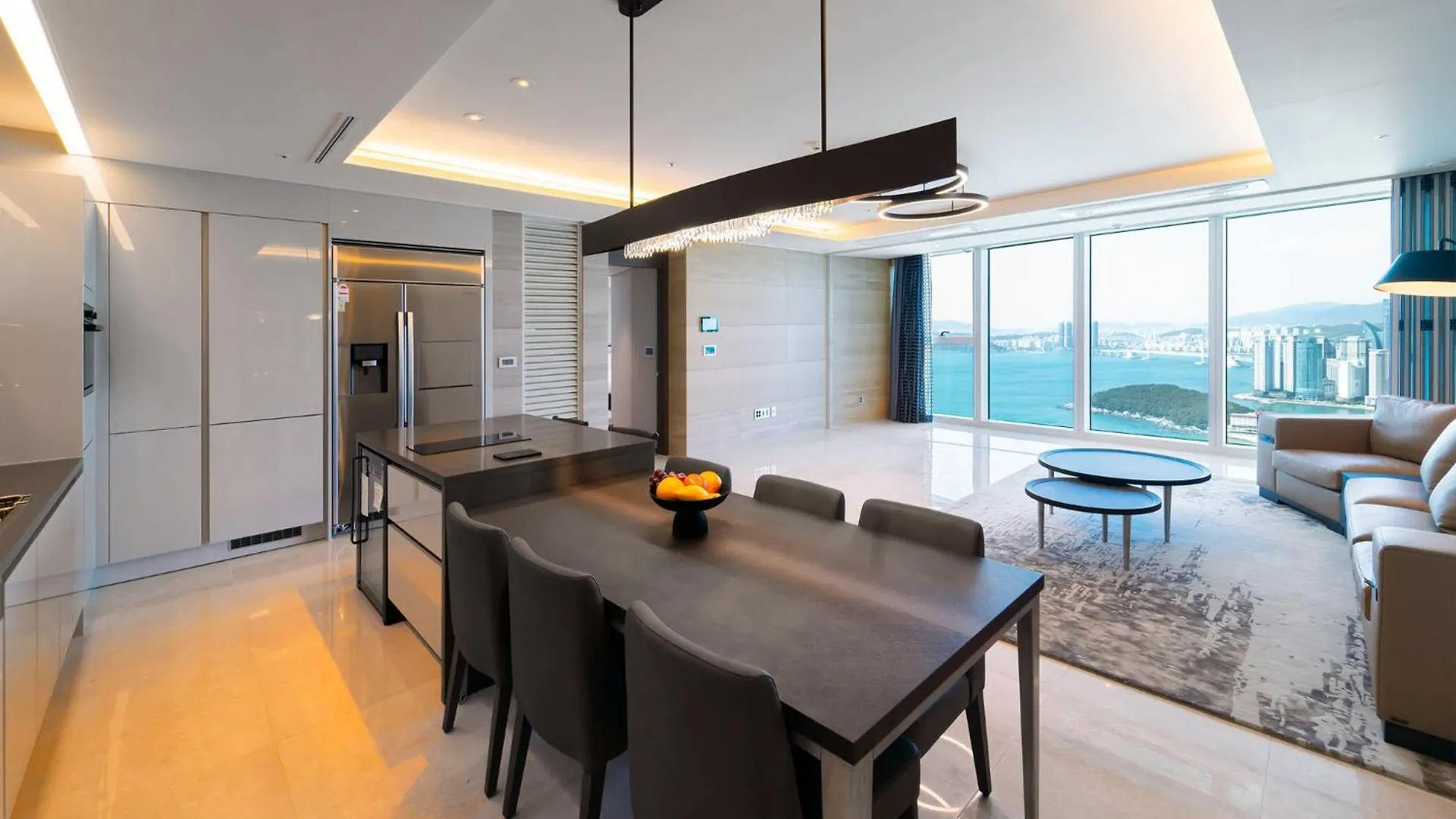 New Cz Lct Residence Busan South Korea