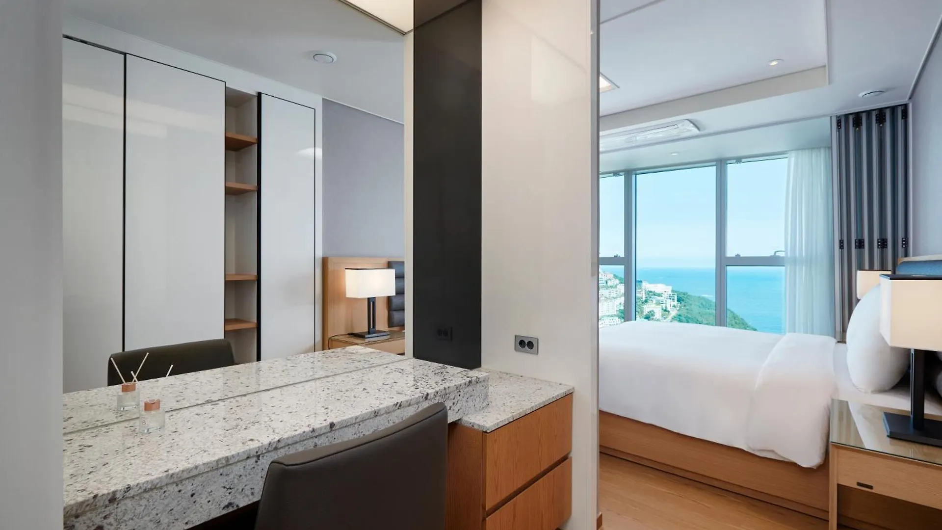 Hotel New Cz Lct Residence Busan