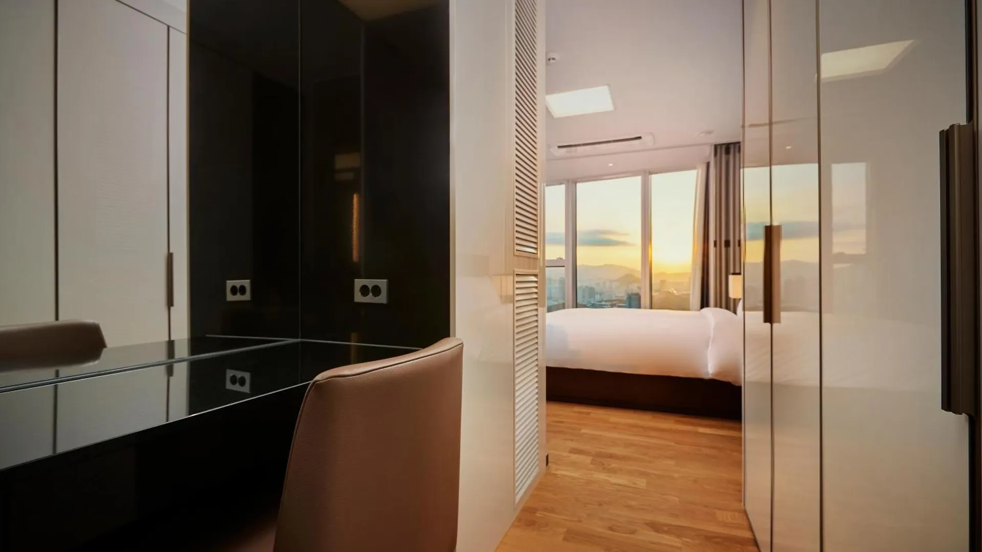 New Cz Lct Residence Busan 0*,  Sydkorea